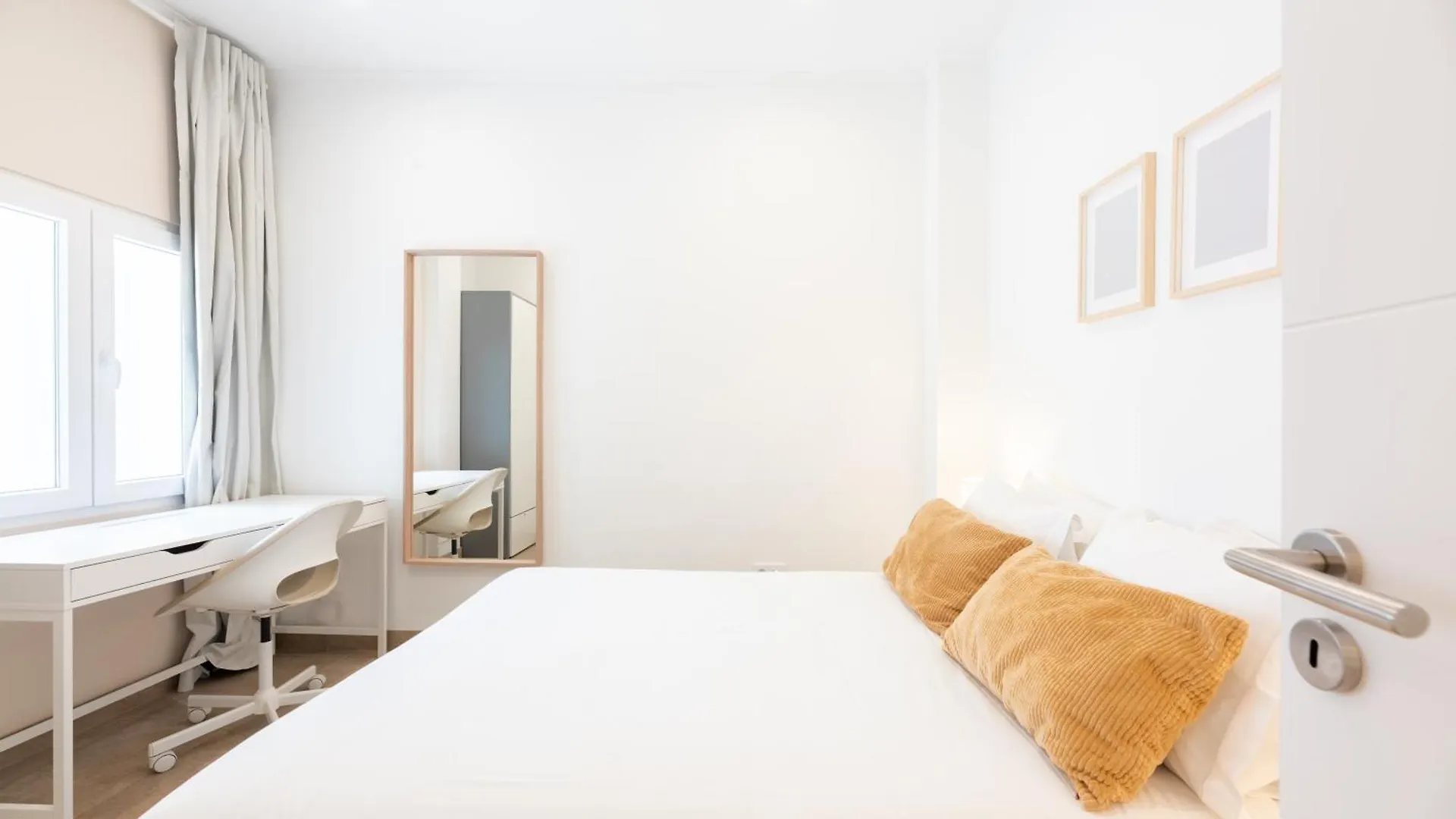 Praca Alegria Lovely Apartment リスボン